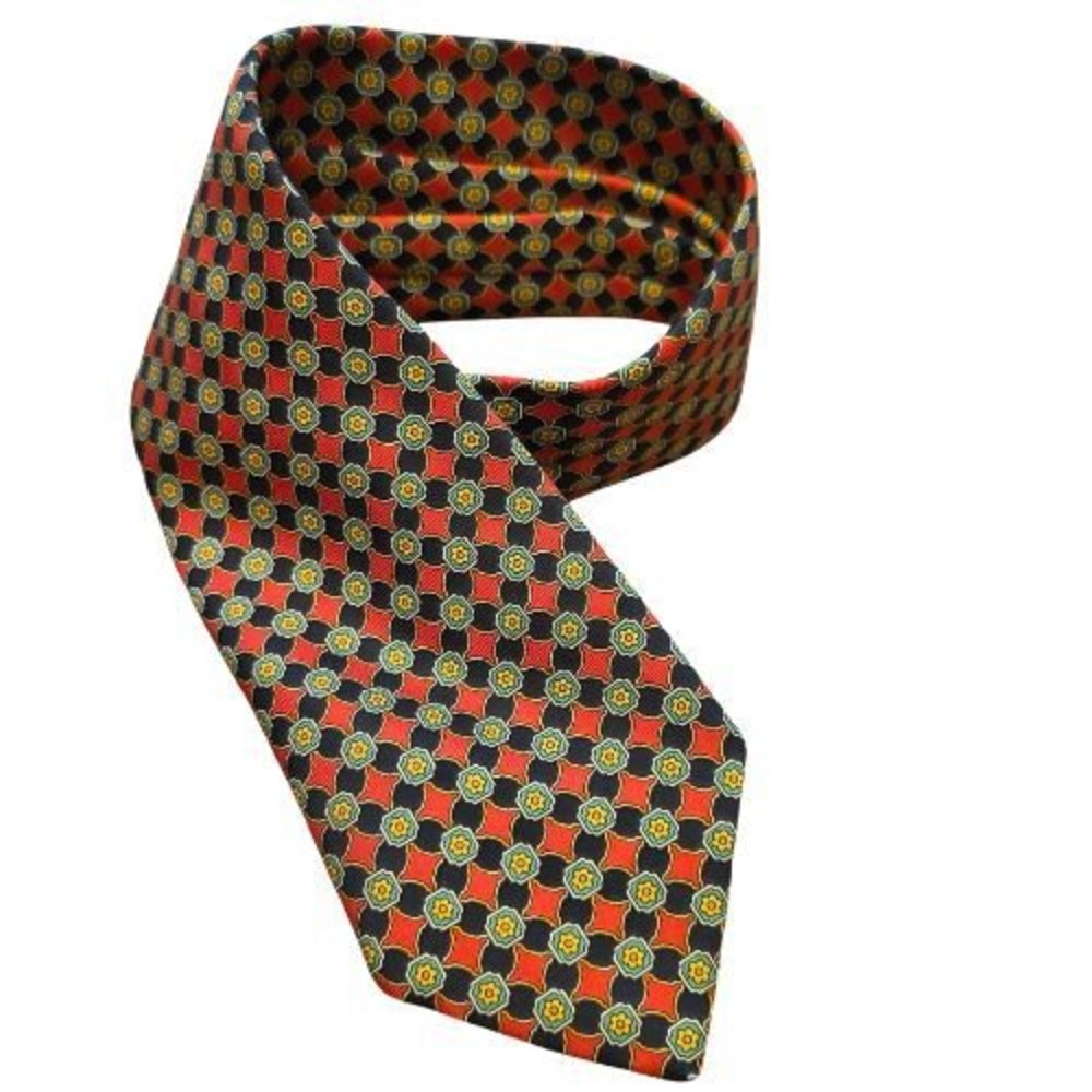 Benjamin James Mens 100% Silk Tie Geometric Medallion Red Black Made in England
